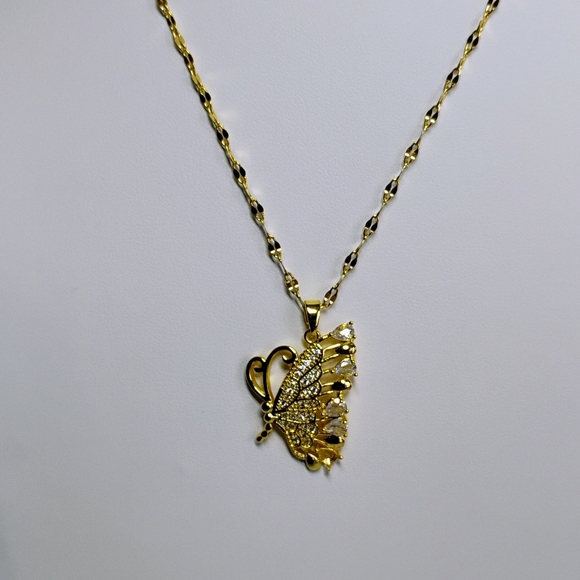 New Elegant Gold Butterfly With Clear Stones Pendant Necklace Stainless … - Picture 5 of 8